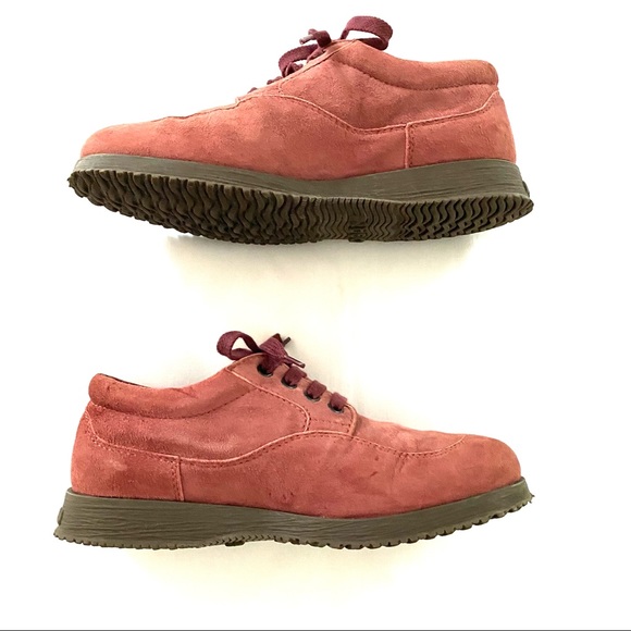Hogan Traditional Suede Sneakers - Picture 6 of 12